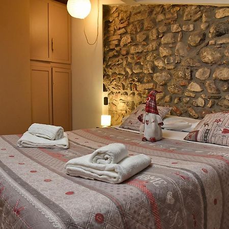 Prigioni House Bed and Breakfast Peschiera del Garda Exteriör bild